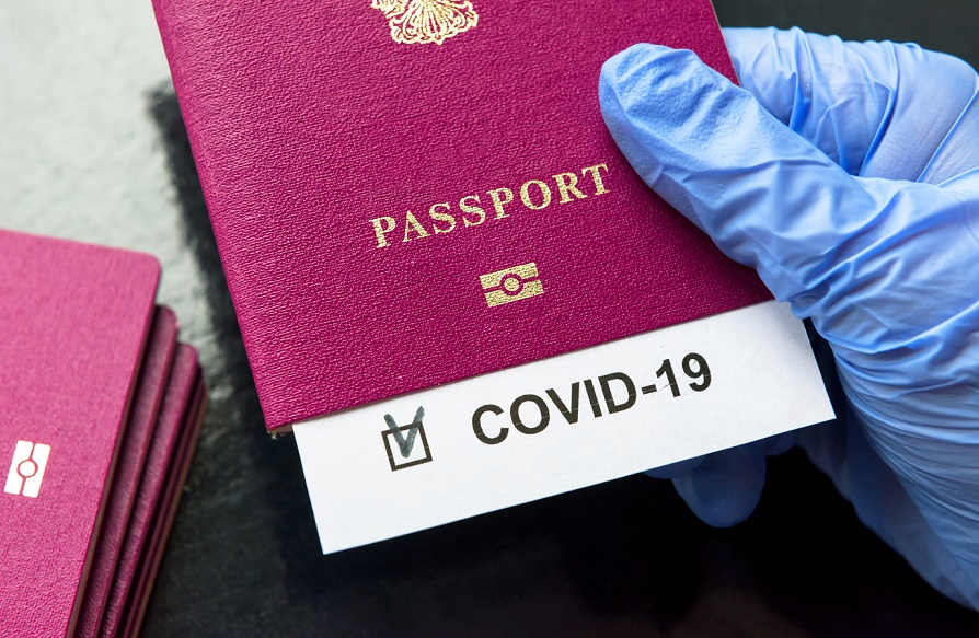 EEUU creará pasaportes de vacunación contra el COVID-19