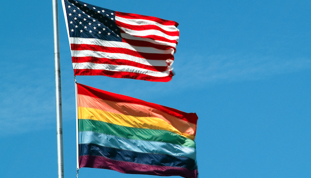 Pentágono no cede y niega ondear bandera del orgullo gay en sus instalaciones