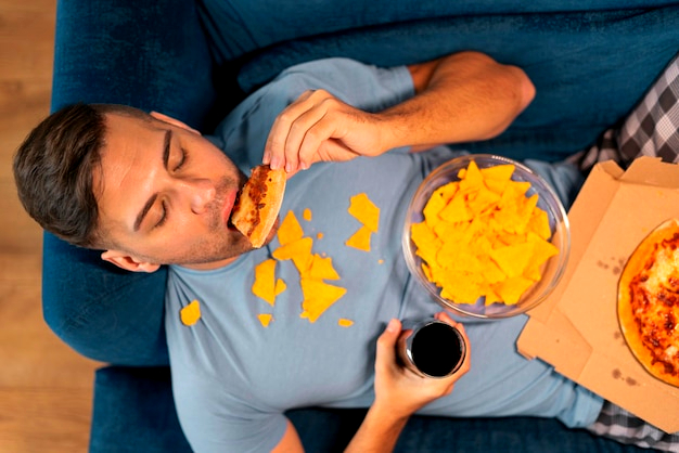 Estudio revela el riesgo de consumir ciertos alimentos: ¡Te roban años de vida!