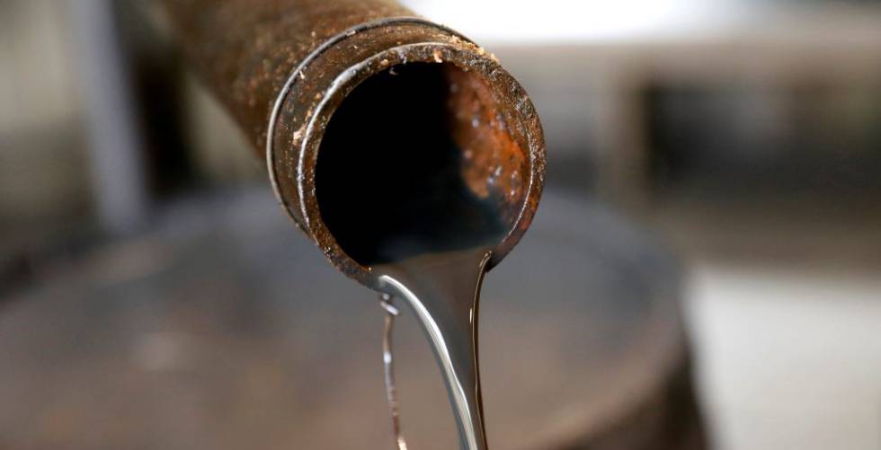 Mercado petrolero en crisis, con solo dos países en capacidad de producir algo más de crudo