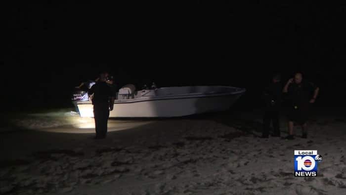 Autoridades responden a llegada de inmigrantes en Surfside