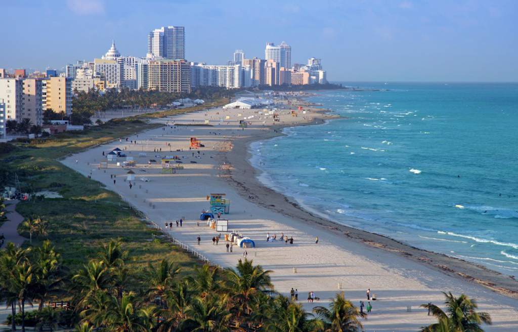 Miami Beach recibe los primeros turistas postconfinamiento