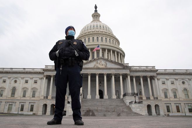 Policía del Capitolio enfrenta severa crisis por continuos ataques