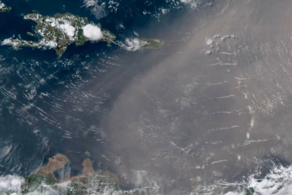 Cómo afectará la nube de polvo del Sahara en EE.UU