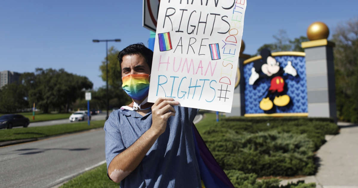 Disney se pronuncia ante las polémicas de trabajadores LGBTQ+