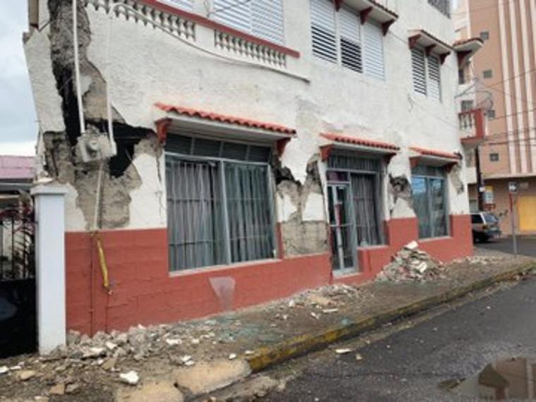 ¡En Puerto Rico! Terremoto 5.5 daña infraestructuras en el sur de la isla