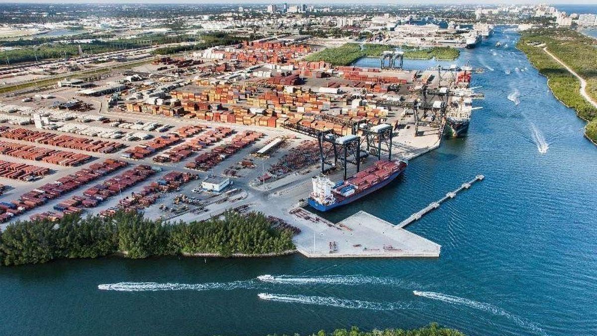Economía de los puertos de Florida comienza a mejorar