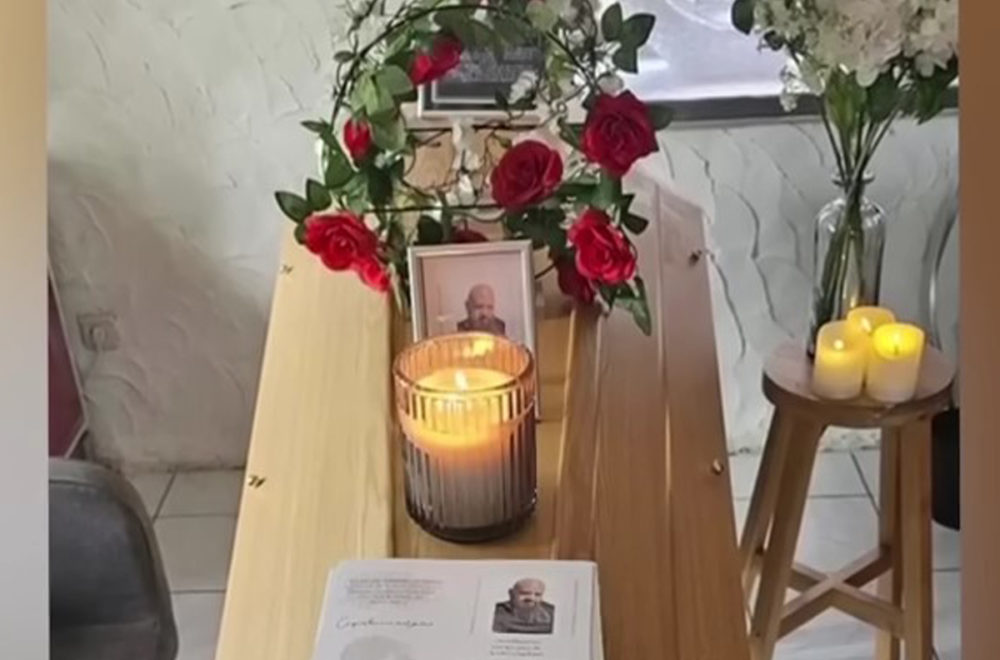 Tiktoker engañó a familiares fingiendo su muerte: “revivió” en el funeral