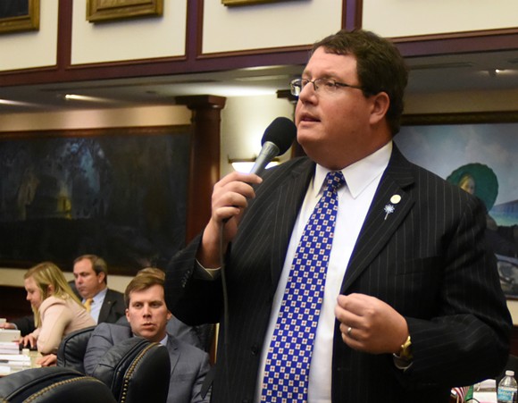 Florida aprueba por unanimidad histórico proyecto de ley de antisemitismo