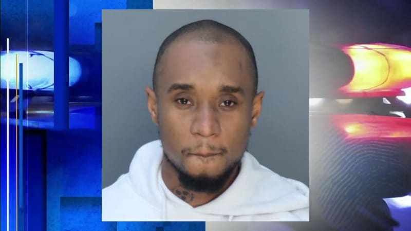 Arrestan al rapero Slim Jxmmi por violencia doméstica