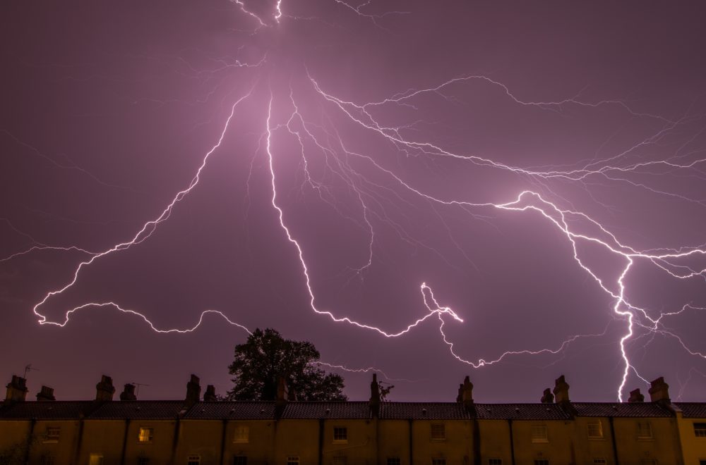 Mitos y verdades sobre las tormentas eléctricas que debes conocer