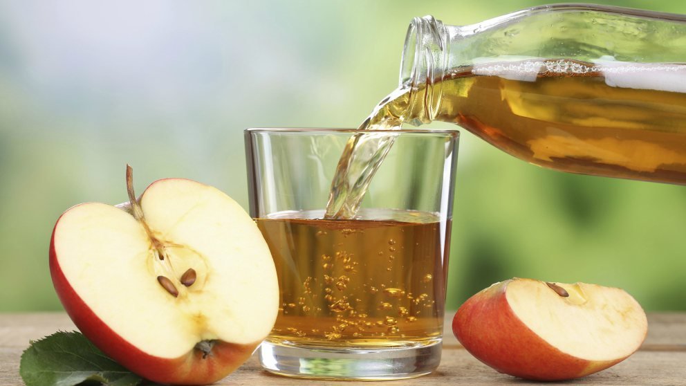 ¿Sabías que el jugo de manzana evita las enfermedades cardiovasculares?