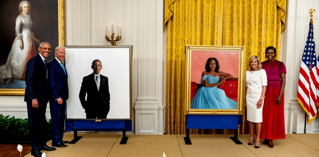 Los Obama vuelven a la Casa Blanca para descubrir sus retratos oficiales