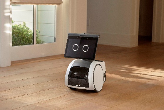 Astro, el nuevo robot de Amazon que se mueve como un perro