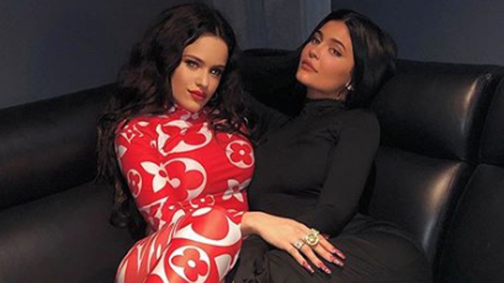 ¡No imaginarás! Rosalía y Kylie Jenner sorprenden a los fans de Cardi B (Video)
