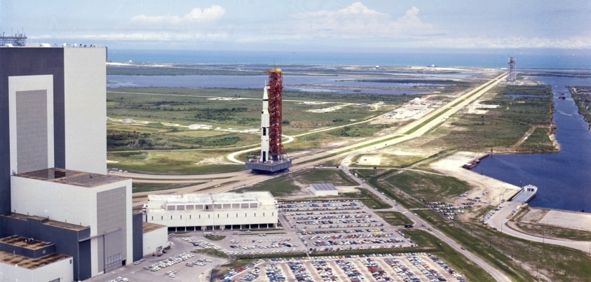 DeSantis propone a Trump que Florida sea la sede de la Fuerza Espacial