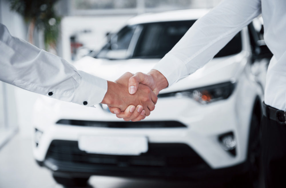 ¿Qué factores incontrolables influyen en el precio de tu seguro de auto?