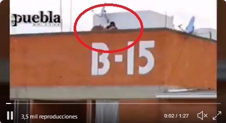 ¡Dogging! Graban a pareja teniendo sexo apasionadamente en una terraza en México (Video)