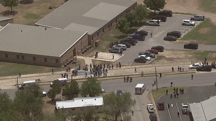 Al menos 18 niños y un profesor mueren asesinados tras tiroteo en  escuela de Texas