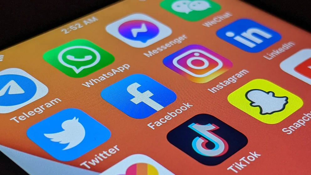 Siete de cada diez personas en el mundo son usuarios de las redes sociales