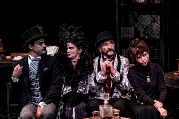 Arca Images presenta obra del teatro del absurdo