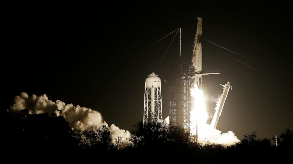 SpaceX lanzó un cohete con destino a la Estación Espacial Internacional