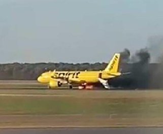 Vuelo de Spirit airlines tuvo que ser evacuado tras choque con pájaro