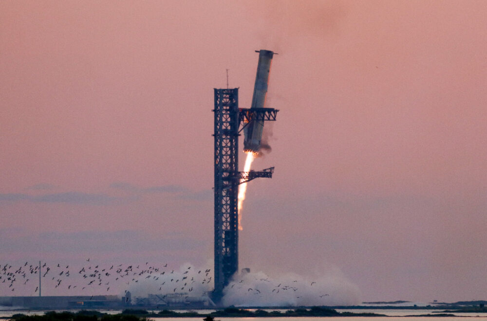 SpaceX logra un hito histórico al atrapar su cohete Starship de regreso a la Tierra
