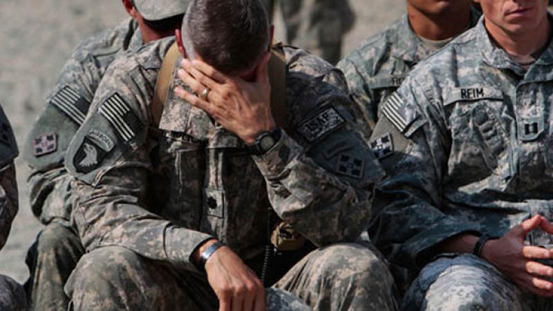 EE.UU: Suicidios militares aumentaron un 15% en 2020