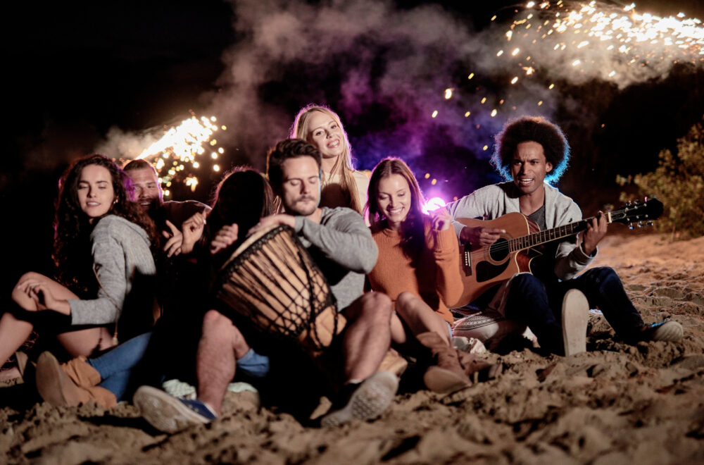 Cada luna llena North Beach se convierte en un festival de tambores con el Drum Circle