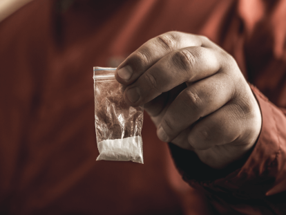 Una oficial de la Policía de Jamaica pretendía transportar cocaína a EEUU