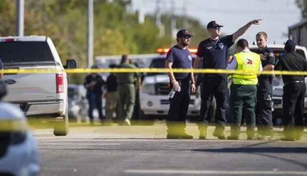 Tiroteo en Centro Comercial en El Paso Texas dejó entre 15 y 20 víctimas (+Fotos + Video)