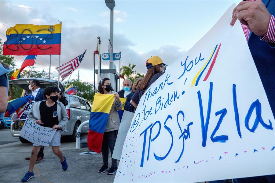 ¡Buenas noticias para los venezolanos! TPS fue extendido hasta septiembre de 2022