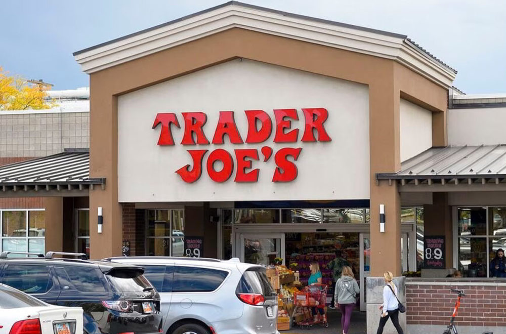 Trader Joe’s retira sopa de brócoli y falafel por contener insectos