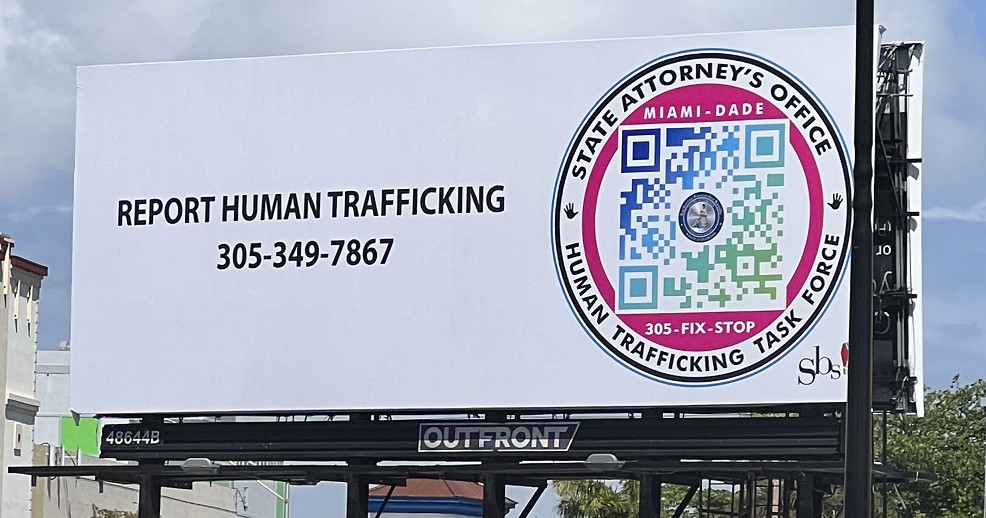 Vallas publicitarias alertan sobre trata de personas en Miami