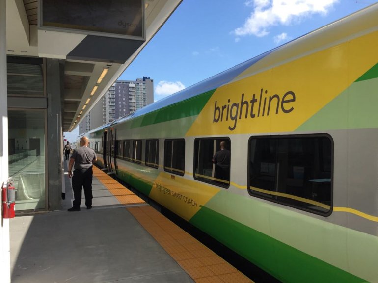 Brightline, la línea de trenes expreso alternativa en Miami