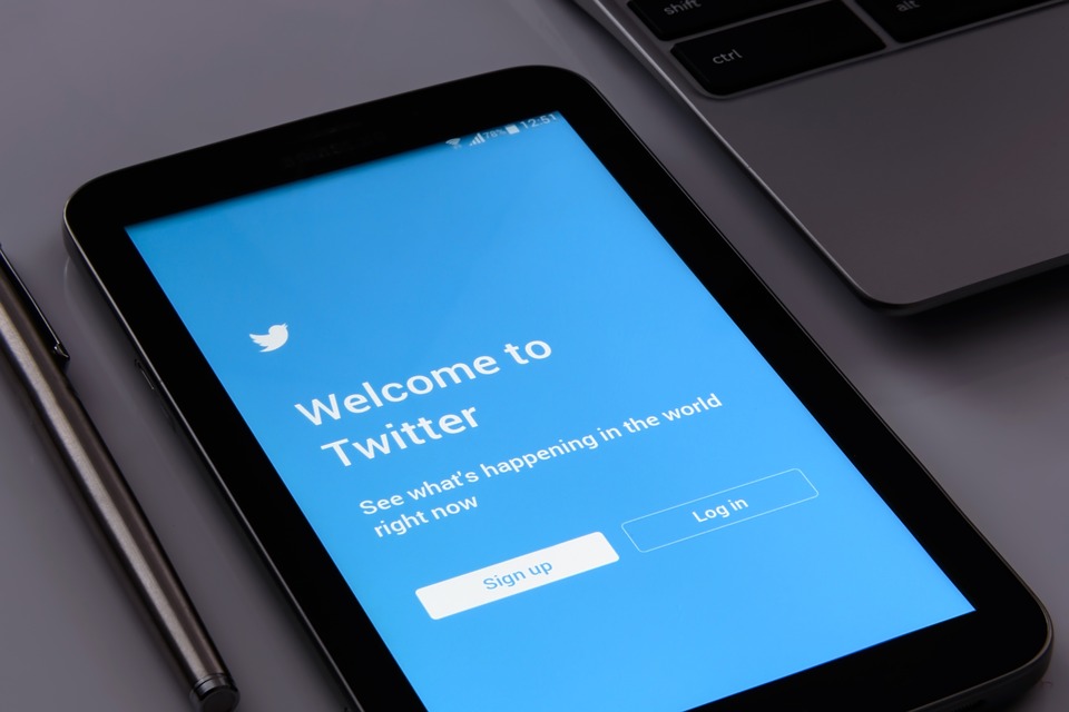 Twitter volverá a verificar cuentas en 2021