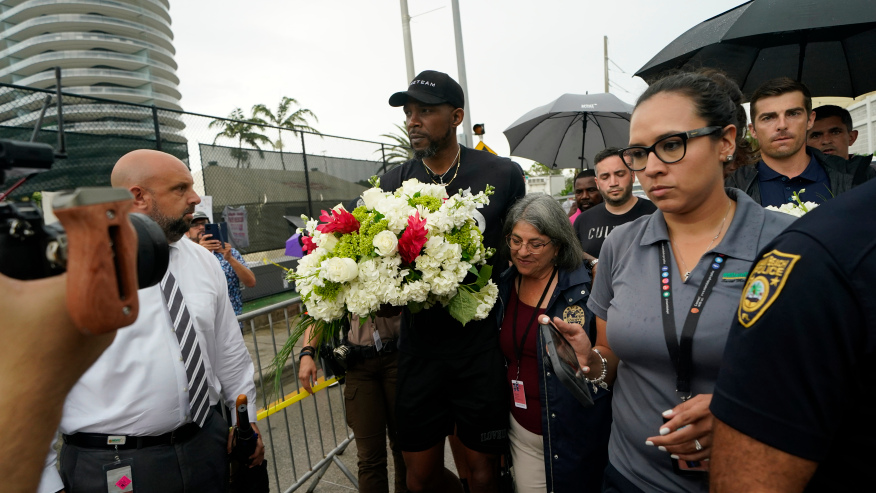 Capitán del Miami Heat, Udonis Haslem rindió tributo a las victimas de Surfside