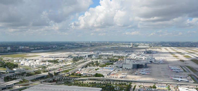 MIA clasificado como el aeropuerto internacional más transitado de Estados Unidos