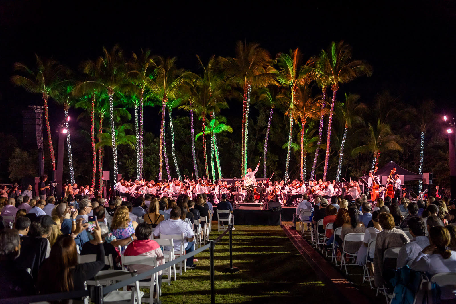 La Orquesta Sinfónica de Miami celebra el 4 de julio a lo grande en Coconut Grove con el alcalde Francis Suarez