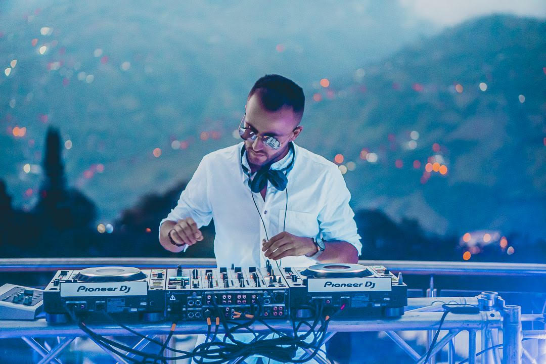 El DJ colombiano Esteban J Arcila lleva el Deep House a la escena del mundo