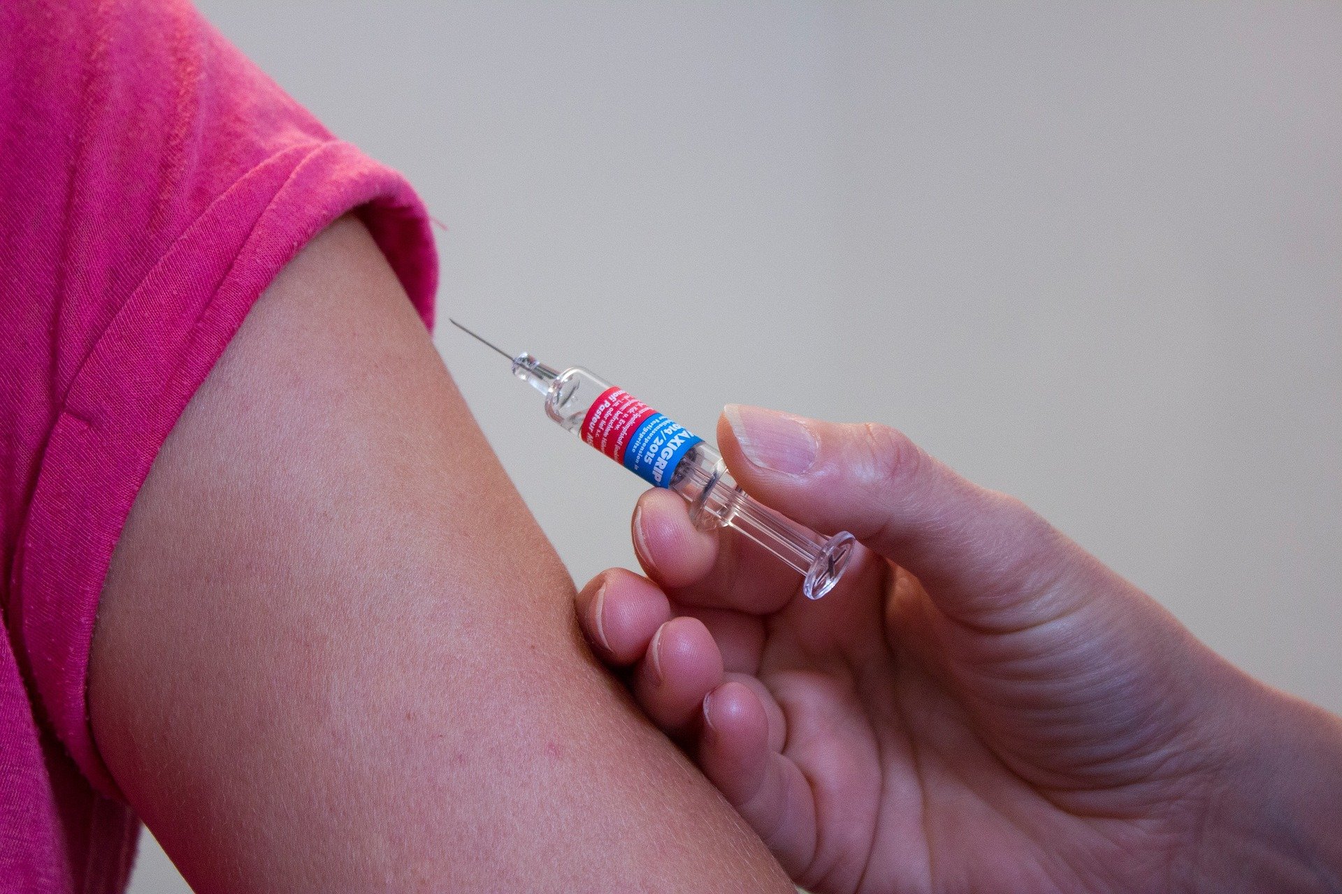 En Broward ofrecerán vacunas gratuitas para niños y adultos jóvenes