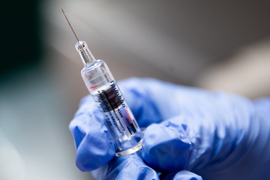 Vacuna contra la gripe podría evitar efectos graves del coronavirus