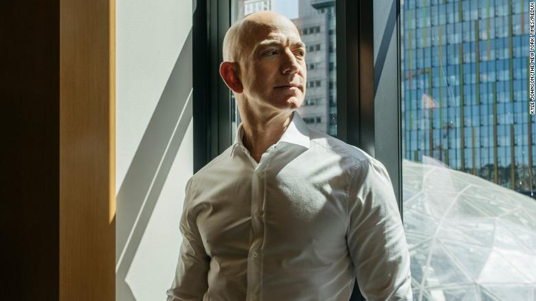 Jeff Bezos interesado en la fórmula para la vida eterna