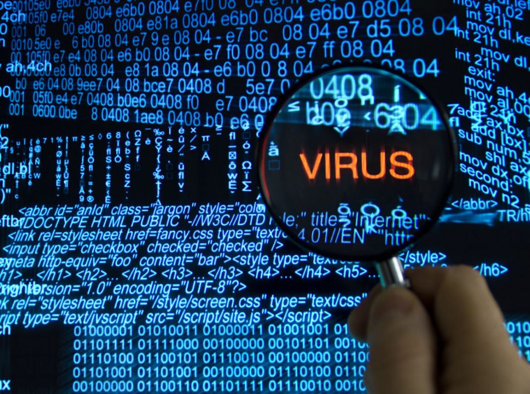 Subastan computadora con los virus informáticos más peligrosos de la historia