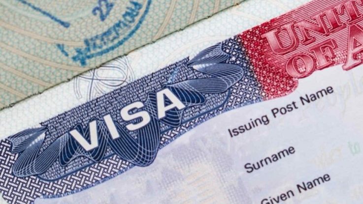 Conoce la nueva regulación migratoria de Trump que afectará las visas H-1B