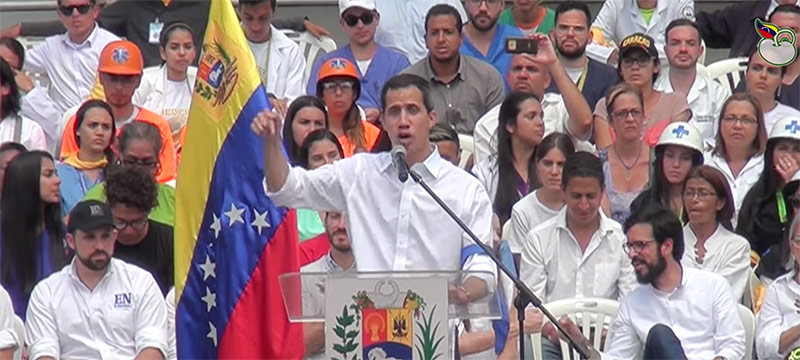 Juan Guaidó juramentó a voluntarios por la ayuda humanitaria
