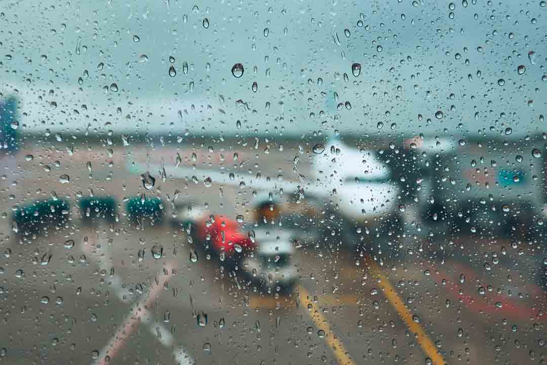 Conozca los vuelos cancelados y retrasados en los aeropuertos de Florida debido al clima