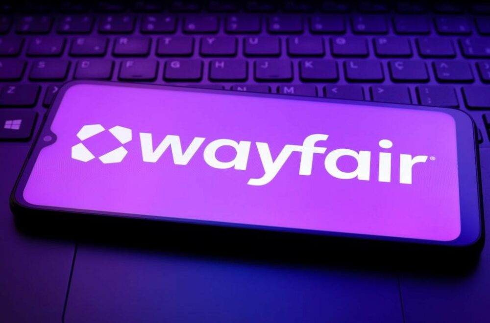 Wayfair da el salto al mundo físico con una gran tienda en Florida