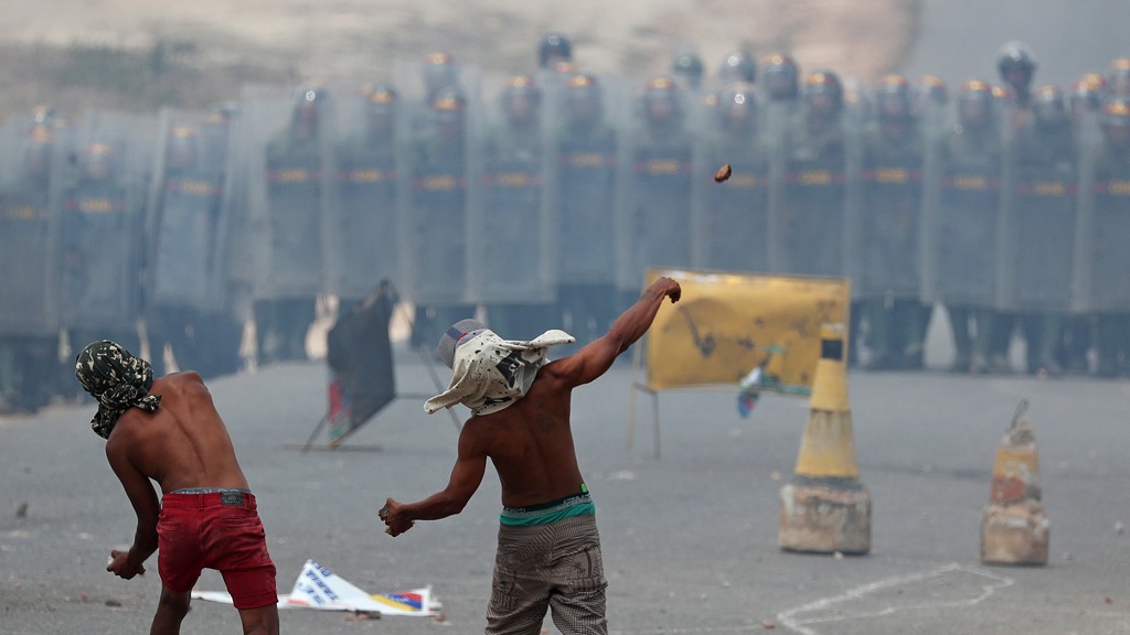 Mike Pence en Bogotá: la pesadilla en Venezuela pronto acabará